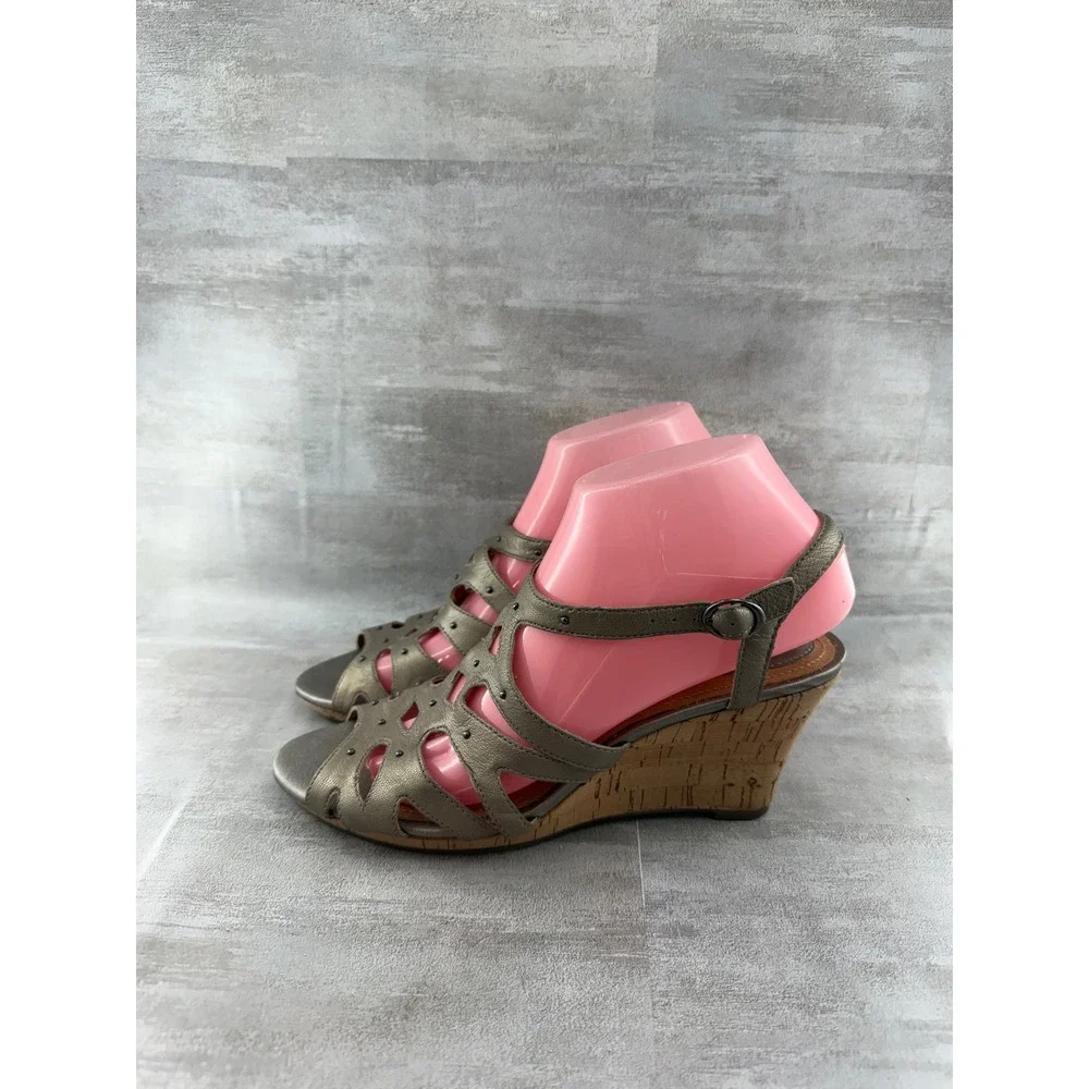 Clarks Women Metallic Pewter Leather Laser Cut Cork Wedge Sandals 60694 Size 8M